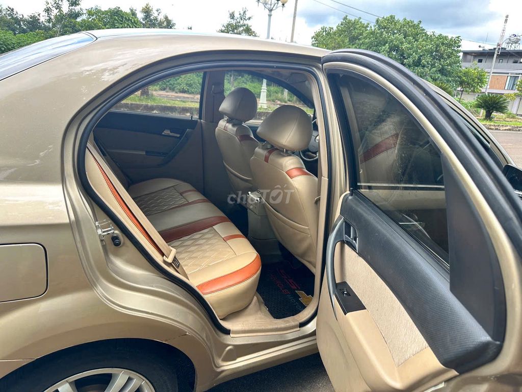 Chevrolet Aveo 2014 - 100 0000km. Mua bán Ô tô tại Thành phố Buôn Ma Thuột Đắk Lắk được đăng bởi Tên chưa cung cấp hình 4