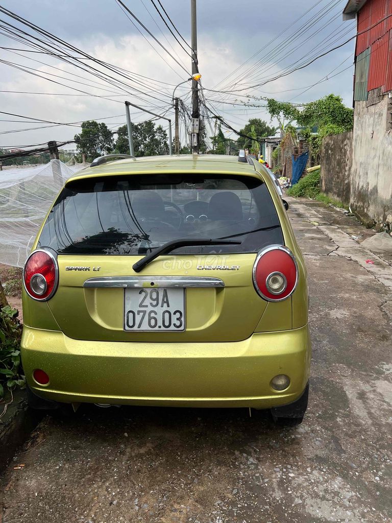 Chevrolet Spark 2011 LT 0.8 AT - 15 km. Mua bán Ô tô tại Quận Hoàng Mai Hà Nội được đăng bởi Nguyễn văn lý  hình 4