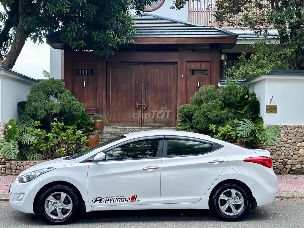 ❤️Hyundai Elantra 2013 1.6 MT - 110000 km ❤️. Mua bán Ô tô tại Quận Cẩm Lệ Đà Nẵng được đăng bởi Đức Thịnh hình 8