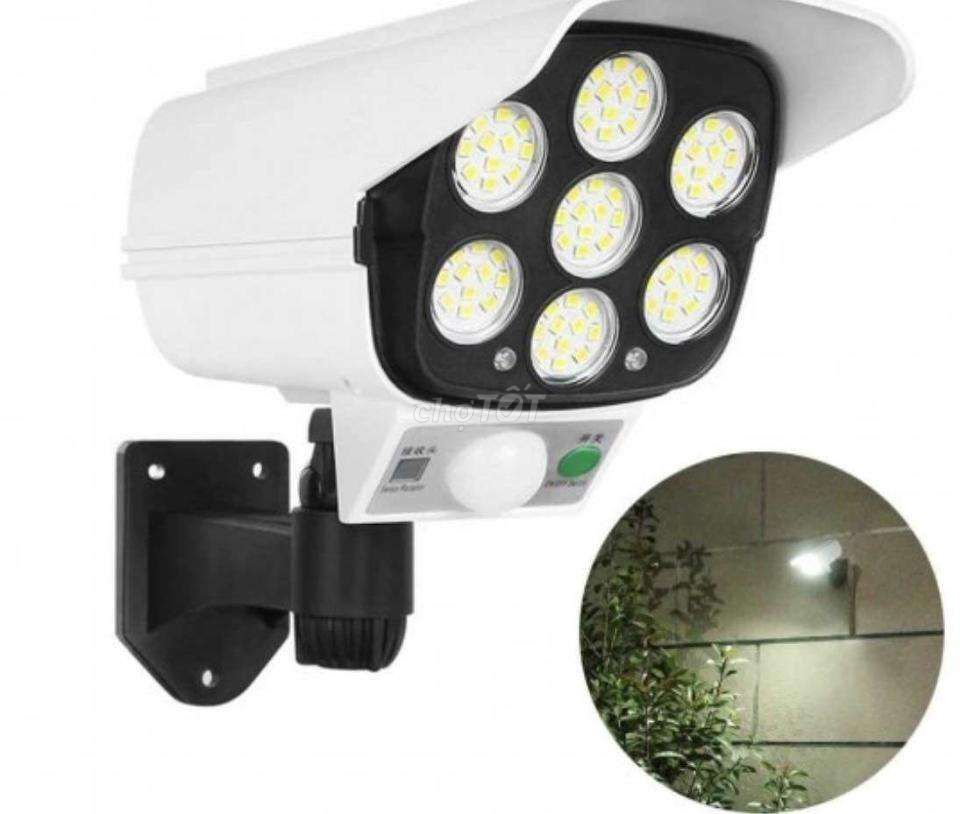 Đèn năng lượng mặt trời CL-877A hình camera. Mua bán Đèn tại Thành phố Vĩnh Long Vĩnh Long được đăng bởi Blue Home Gia Dụng Giá Sỉ Toàn Quốc hình 1