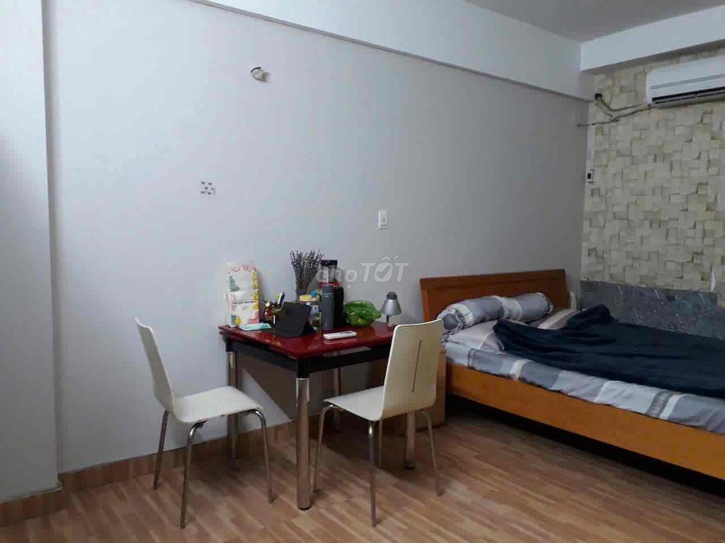 Rent · 1 bd · 33 м² · Quận 4, ул. Tôn Thất Thuyết