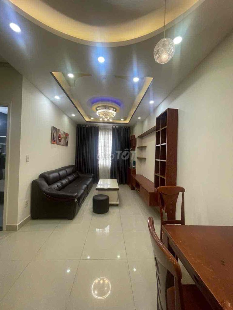 Căn 2PN có nội thất giá tốt, CC Topaz City, Quận 8