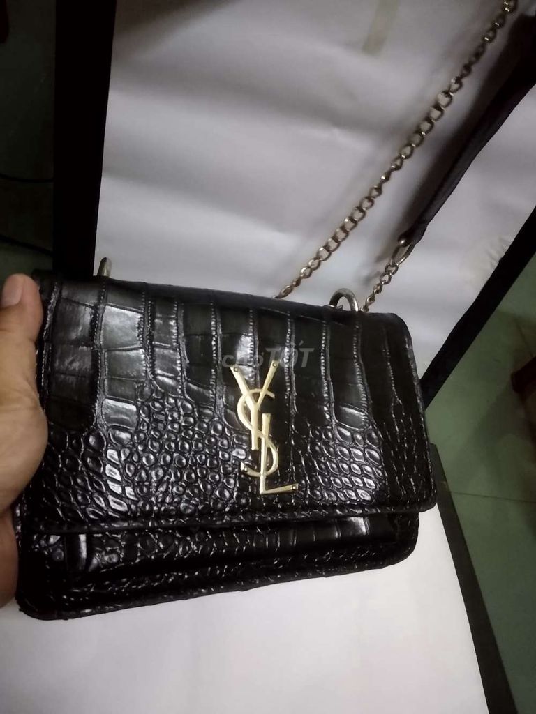 Túi chéo nhãn YSL Da dập vân cá sấu sang trọng ❤️. Mua bán Túi xách tại Quận Ninh Kiều Cần Thơ được đăng bởi Shop Tứ Quí hình 1