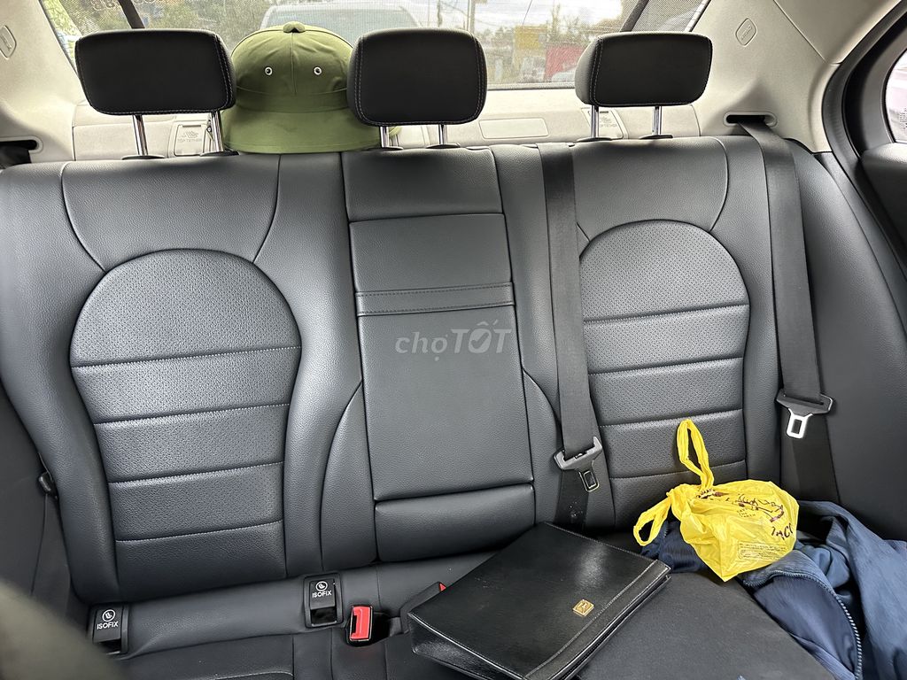 Mercedes Benz C Class 2018 C200 - 77000 km. Mua bán Ô tô tại Thành phố Đà Lạt Lâm Đồng được đăng bởi Nhà Đất Đà Lạt 6789 hình 6