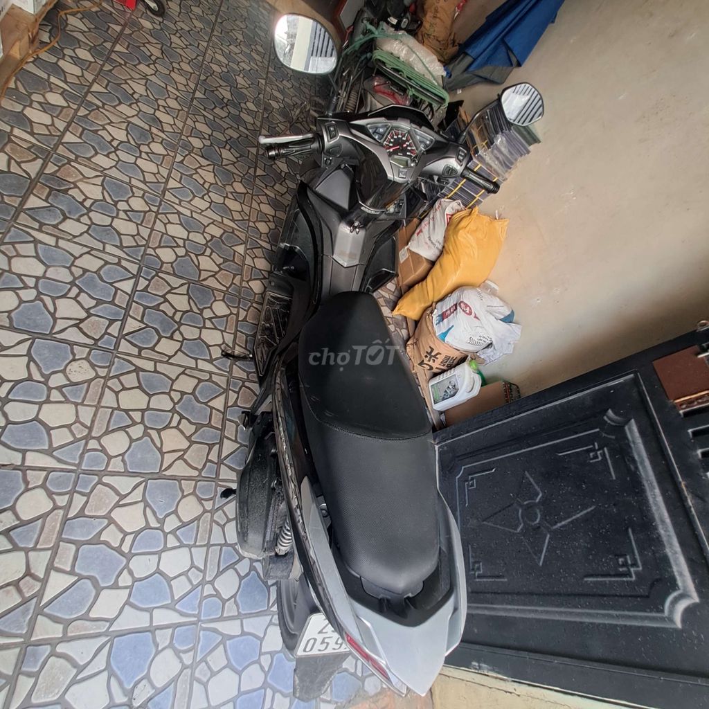 Bán xe honda tay ga air blade Fi 125cc. Mua bán Xe máy tại Huyện Hoài Đức Hà Nội được đăng bởi Sơn Lê hình 2