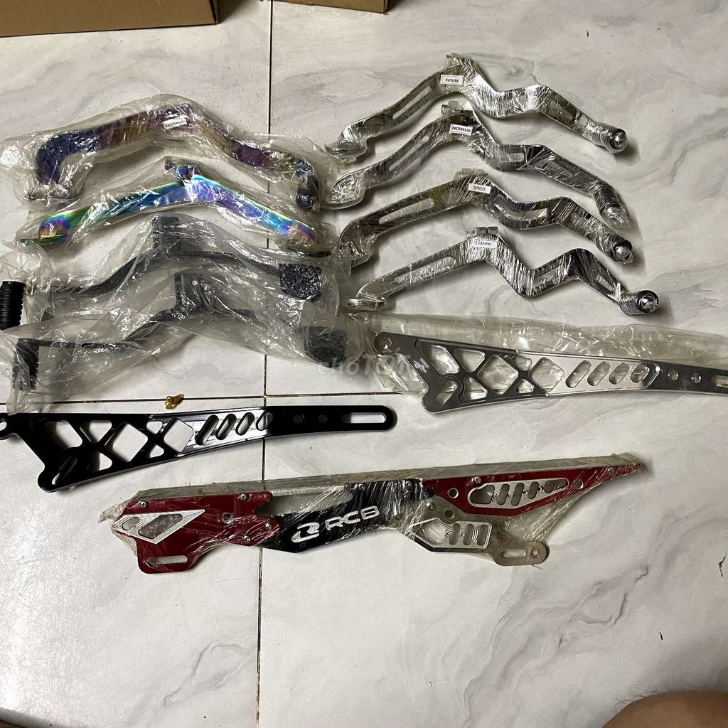 thanh lý nhiều món đồ chơi xe máy mới 100%. Mua bán Phụ tùng xe tại Quận 10 Tp Hồ Chí Minh được đăng bởi nguyễn thịnh hình 2