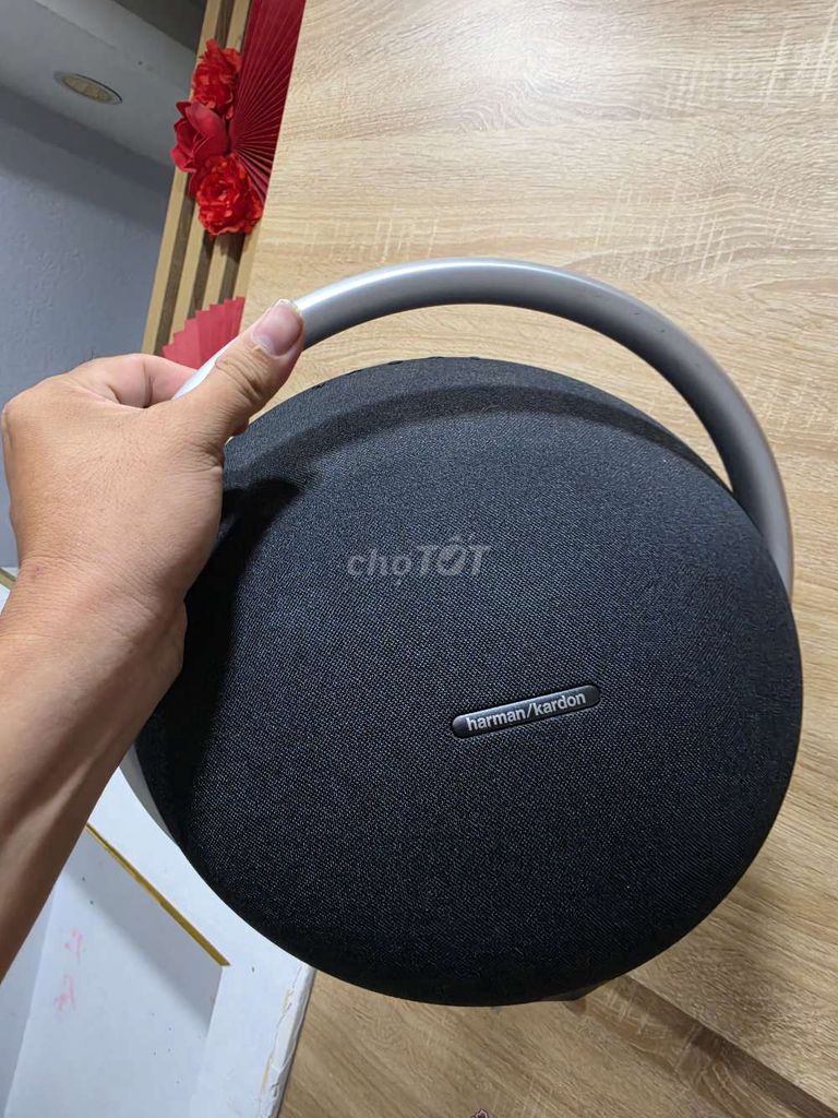 Loa Bluetooth Harman Kardon Onyx 8 Đen. Mua bán Tivi, Âm thanh tại Quận 10 Tp Hồ Chí Minh được đăng bởi Thắng GFT hình 1