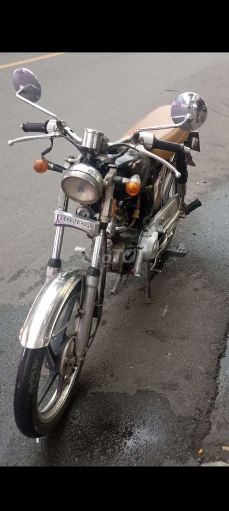 Honda Cub còn tin là còn bán. Mua bán Xe máy tại Quận 10 Tp Hồ Chí Minh được đăng bởi văn phúc  hình 1