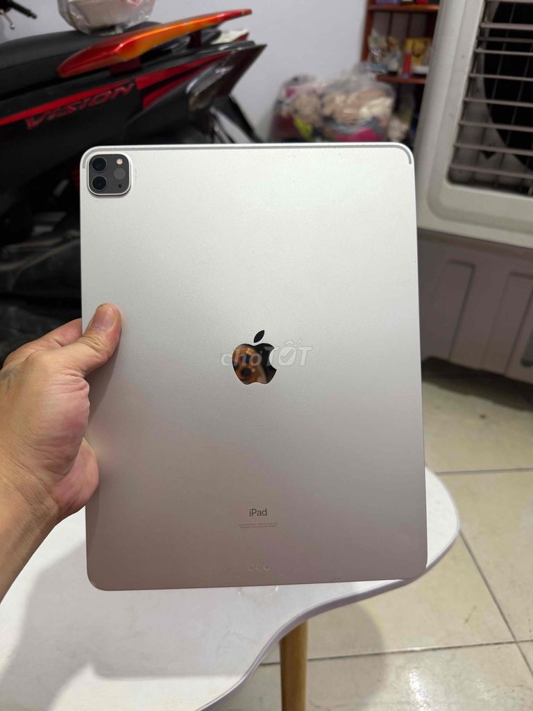 ipad pro 12,9 inch M1 gen 5 128GB WIFI. Mua bán Máy tính bảng tại Quận 12 Tp Hồ Chí Minh được đăng bởi Trung Tín hình 1