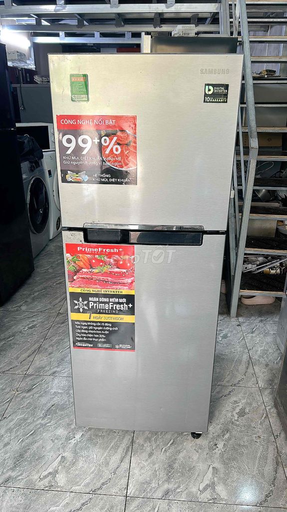 Tủ lạnh Samsung Inverter 200 lít Bạc. Mua bán Tủ lạnh tại Quận Long Biên Hà Nội được đăng bởi Tuan anh hình 1