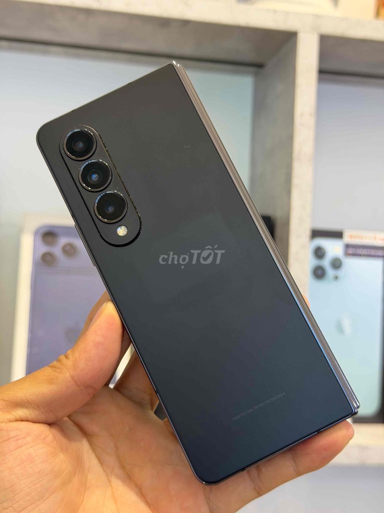 Samsung Z Fold 4 256GB Đen 12GB RAM. Mua bán Điện thoại tại Quận 3 Tp Hồ Chí Minh được đăng bởi Trịnh Quang Linh hình 1
