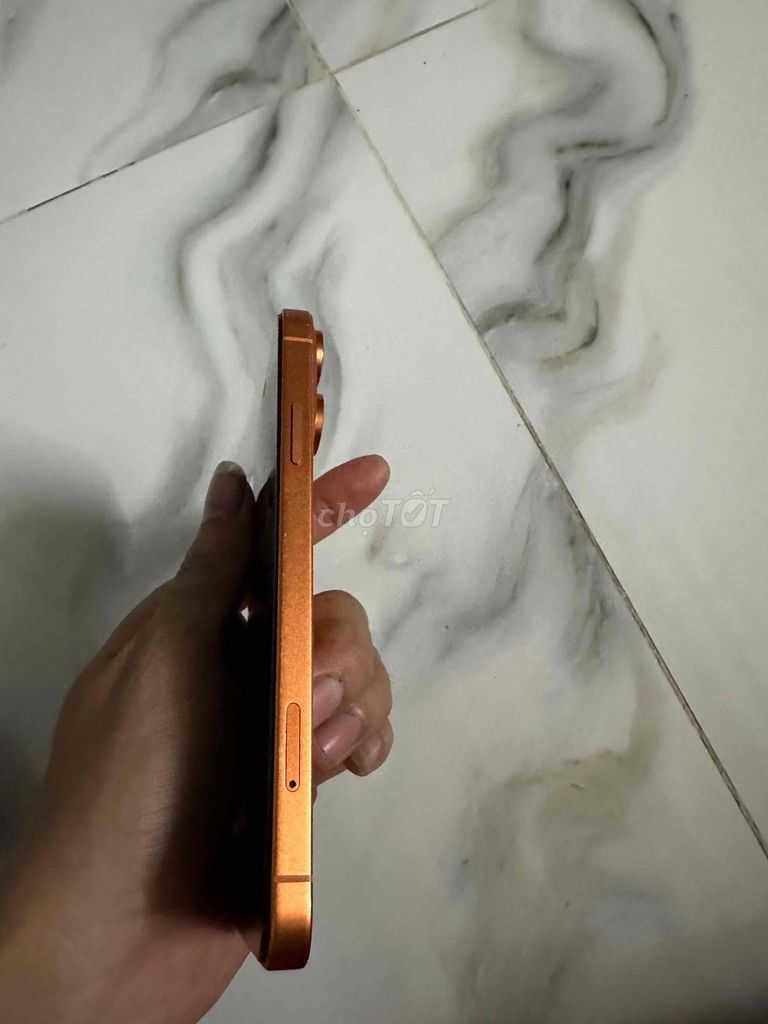 Apple iPhone 11 độ 17 Pro Vàng cam. Mua bán Điện thoại tại Huyện Hóc Môn Tp Hồ Chí Minh được đăng bởi k nói nhìu hình 1