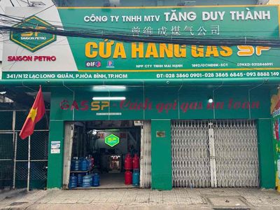 nhân viên giao ga