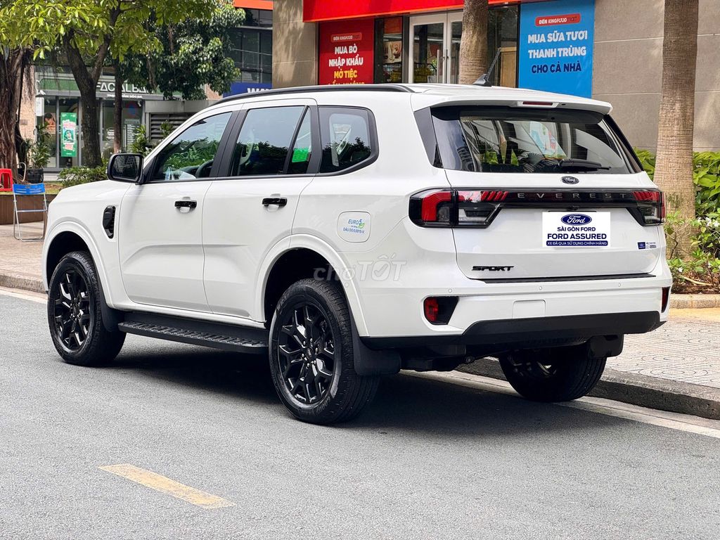 Everest Sport 2025 - Odo 660km - Zin đến 99.9%. Mua bán Ô tô tại Thành phố Thuận An Bình Dương được đăng bởi Phổ Quang Ford Assured hình 6