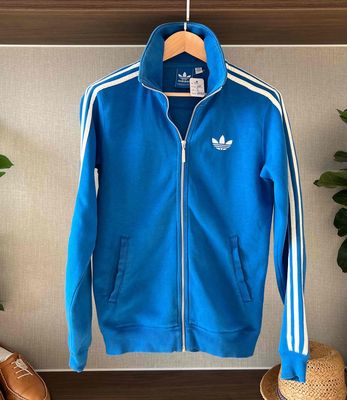 Áo khoác Adidas chính hãng. Mua bán Quần áo tại Quận Ô Môn Cần Thơ được đăng bởi Hen