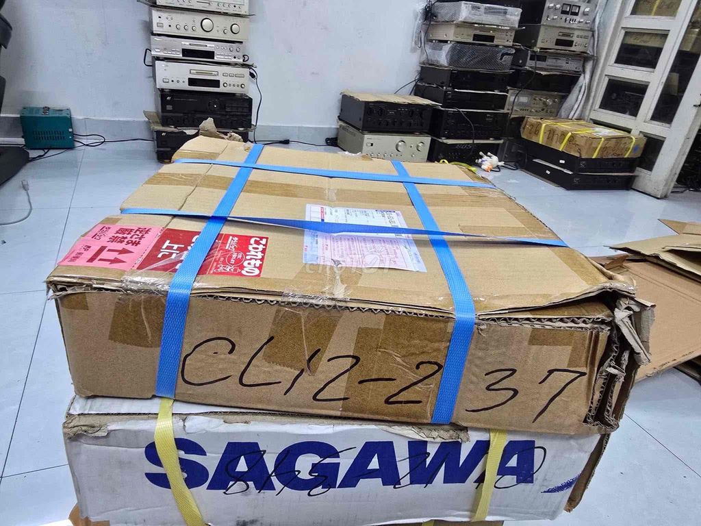 Cục đẩy công suất Roland SRA-2400. Mua bán Tivi, Âm thanh tại Huyện Thanh Trì Hà Nội được đăng bởi Kiên hình 1