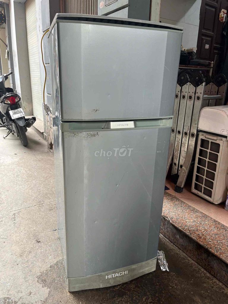 Tủ lạnh Hitachi 200 lít Xám. Mua bán Tủ lạnh tại Quận Bắc Từ Liêm Hà Nội được đăng bởi Điện lạnh Đức Mạnh hình 1