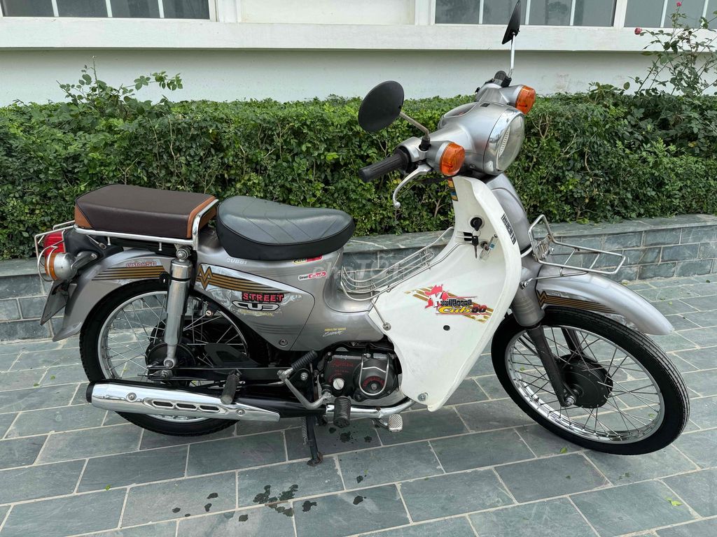 Bán cúp 50cc học sinh không cần bằng lái. Mua bán Xe máy tại Quận Bắc Từ Liêm Hà Nội được đăng bởi Hữu Nhuận hình 1