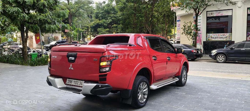 Mitsubishi Triton GLS Mivec 2018 Автомат Бензин Красный