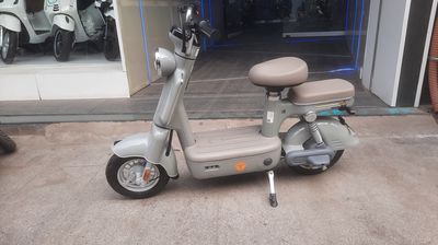 Xe đạp điện I8 màu Xám Gần như mới. Mua bán Xe điện tại Quận Hai Bà Trưng Hà Nội được đăng bởi Xe Điện OKXE