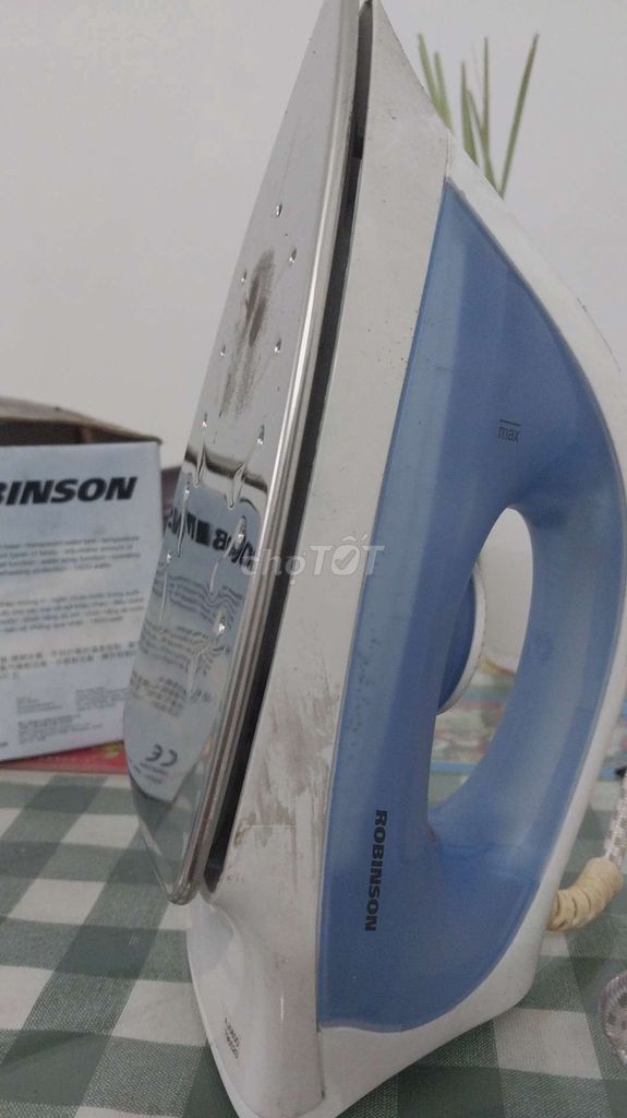 Bàn ủi hơi nước Robinson Trắng Xanh. Mua bán Nội thất, đồ gia dụng khác tại Quận 3 Tp Hồ Chí Minh được đăng bởi Thu hình 1