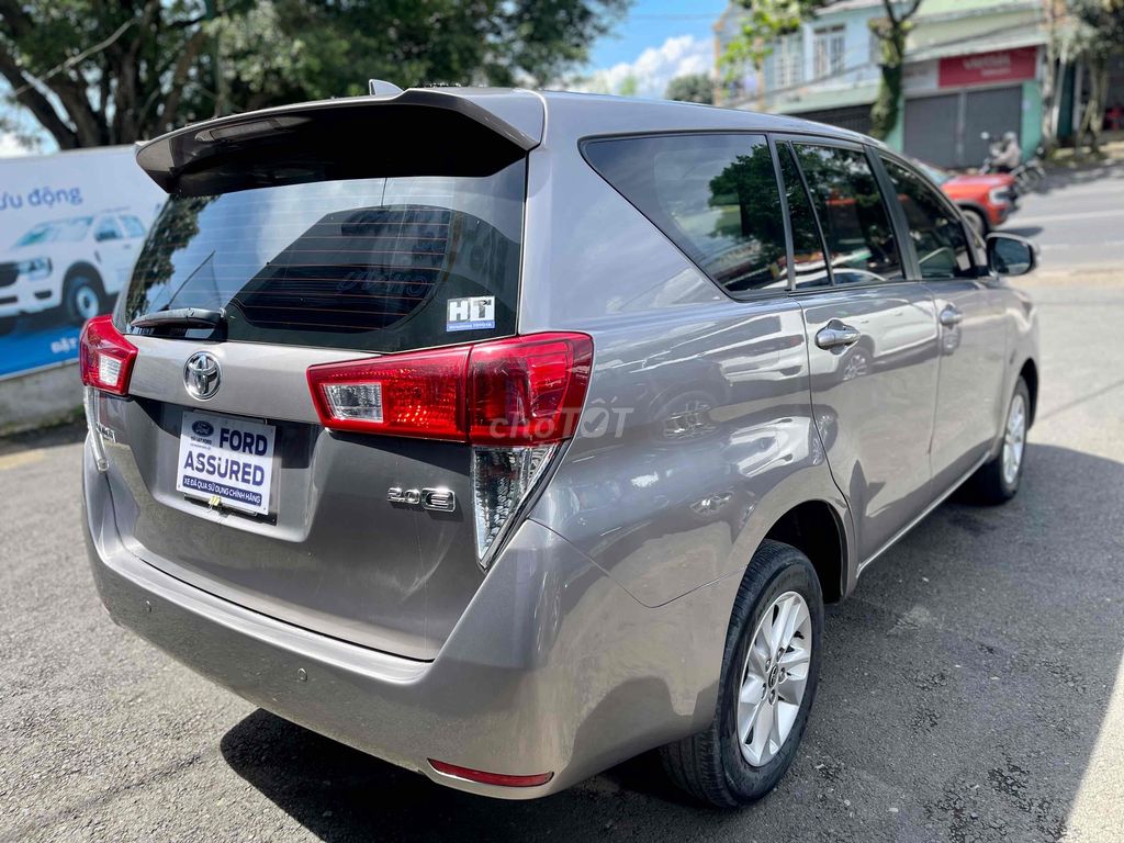Toyota Innova 2020 E 2.0 MT - 97000 km. Mua bán Ô tô tại Thành phố Bảo Lộc Lâm Đồng được đăng bởi SƠN AUTO hình 4