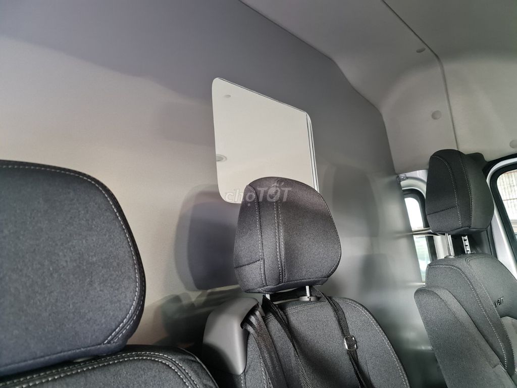 Ford Transit Van Bản cao cấp Bạc 2025 vay 70%. Mua bán Ô tô tại Quận Tân Phú Tp Hồ Chí Minh được đăng bởi Đức hình 5