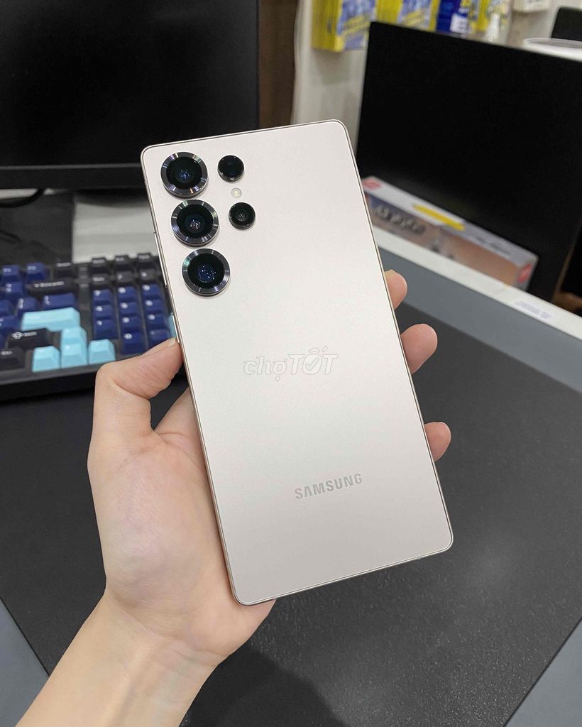 Samsung S25 ULTRA 5G 2 Sim Snapdragon 8 Elite 99%. Mua bán Điện thoại tại Thành phố Biên Hòa Đồng Nai được đăng bởi Vietphones hình 1