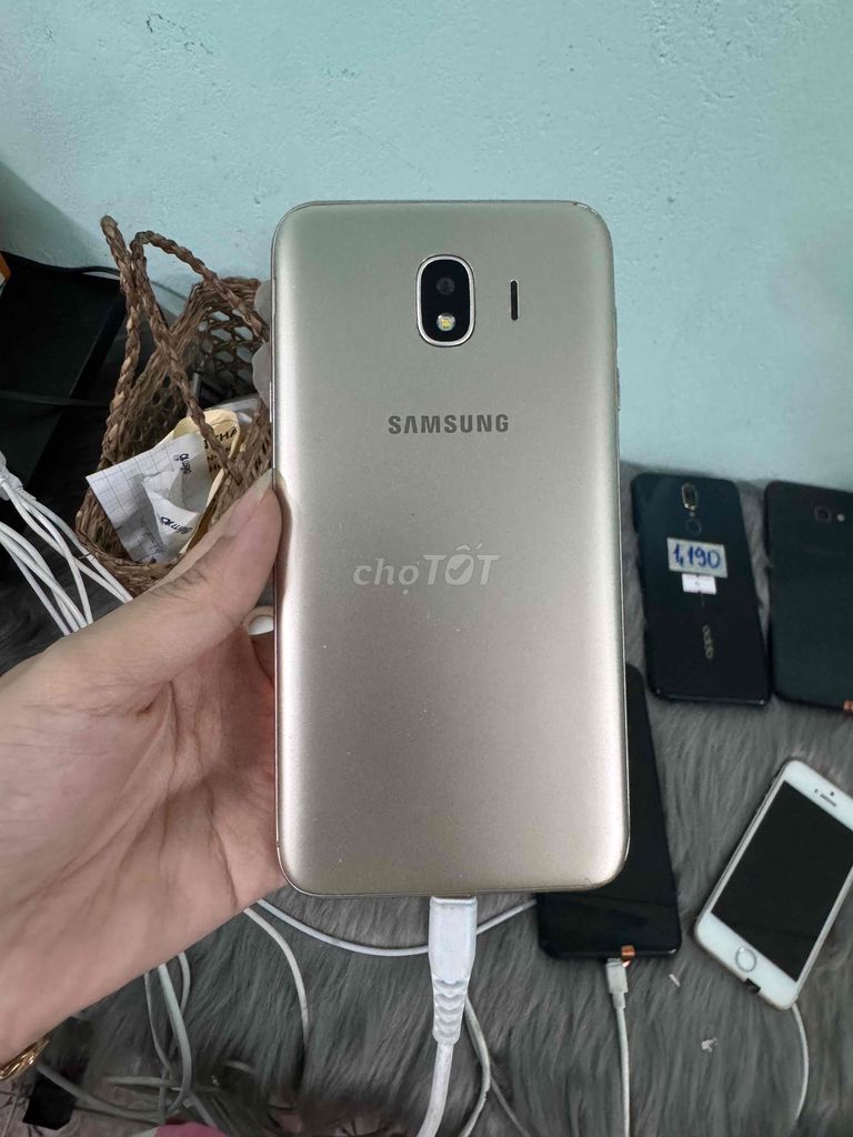 Samsung J4, 16GB, pin ok, zin full. Mua bán Điện thoại tại Thành phố Thủ Dầu Một Bình Dương được đăng bởi Phước Mobile hình 1