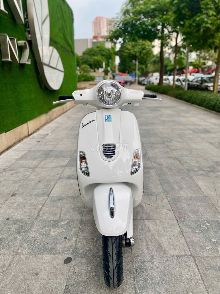Vespa lx 2013 27281 3vie  zin chất 100%. Mua bán Xe máy tại Quận Hoàng Mai Hà Nội được đăng bởi Trường Giang Phạm hình 1