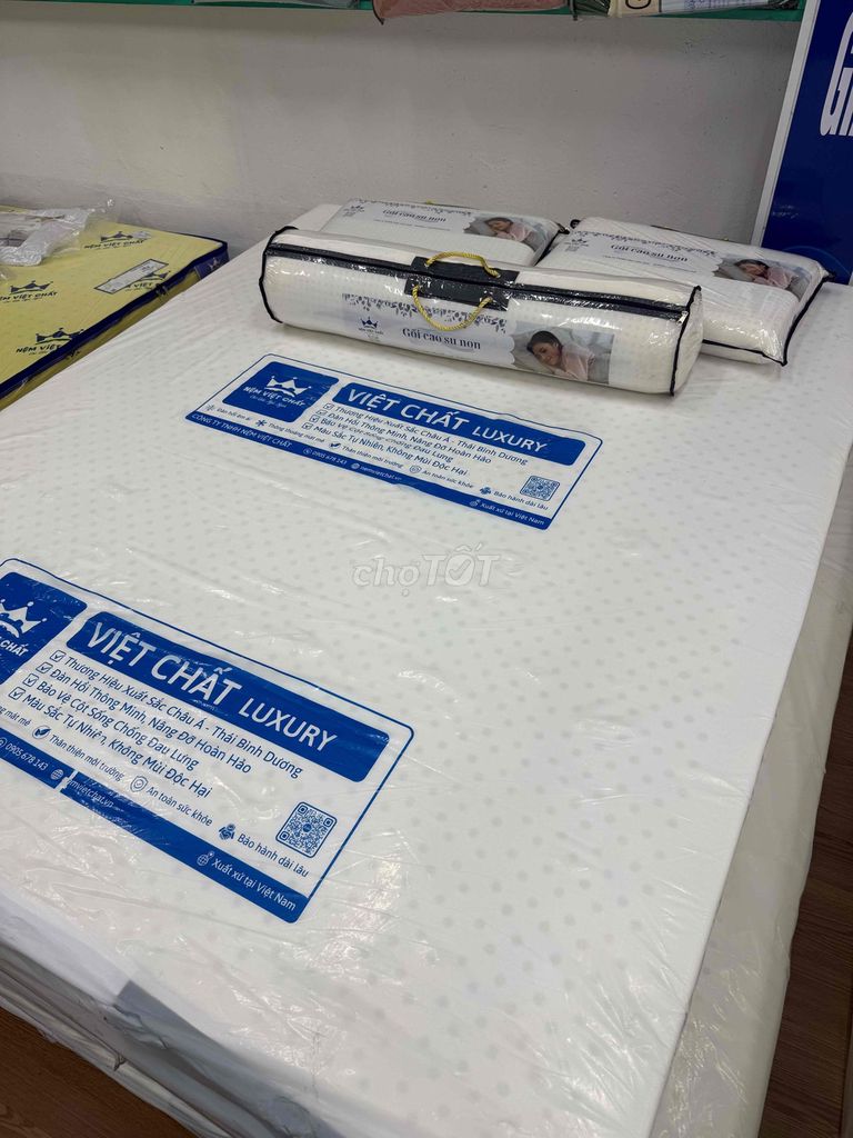 Nệm Foam Luxury Việt Chất. Mua bán Giường, chăn ga gối nệm tại Quận Cẩm Lệ Đà Nẵng được đăng bởi Võ Phú Hoàng hình 1