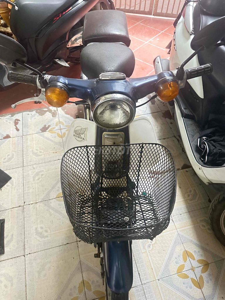 bán xe gia đình không đi đến. Mua bán Xe máy tại Quận Hoàng Mai Hà Nội được đăng bởi Trần Quốc Trường Giang hình 4