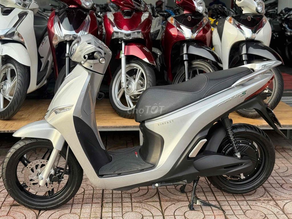 🔥VINFAST FELIZ S 2025 BS63 9CHỦ 5000KM🔥. Mua bán Xe máy tại Thành phố Thủ Đức Tp Hồ Chí Minh được đăng bởi Xe Máy Thủ Đức 413 hình 4