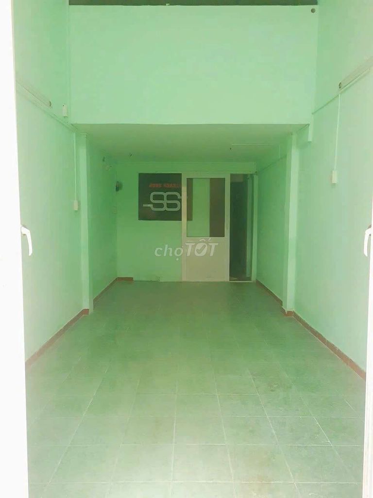 🍓Cho thuê nhà 100m2, 3 phòng ngủ, đường Huỳnh Mẫn Đạt Q5