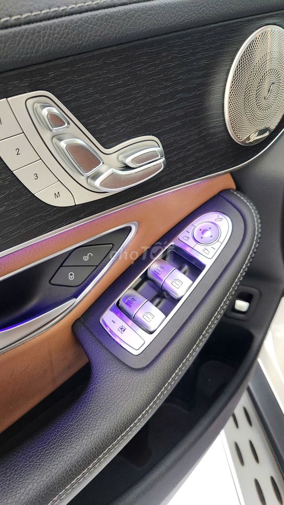 Gia đình bán GLC300 sx 2022 Tên công ty. Mua bán Ô tô tại Quận 4 Tp Hồ Chí Minh được đăng bởi tuấn hình 14