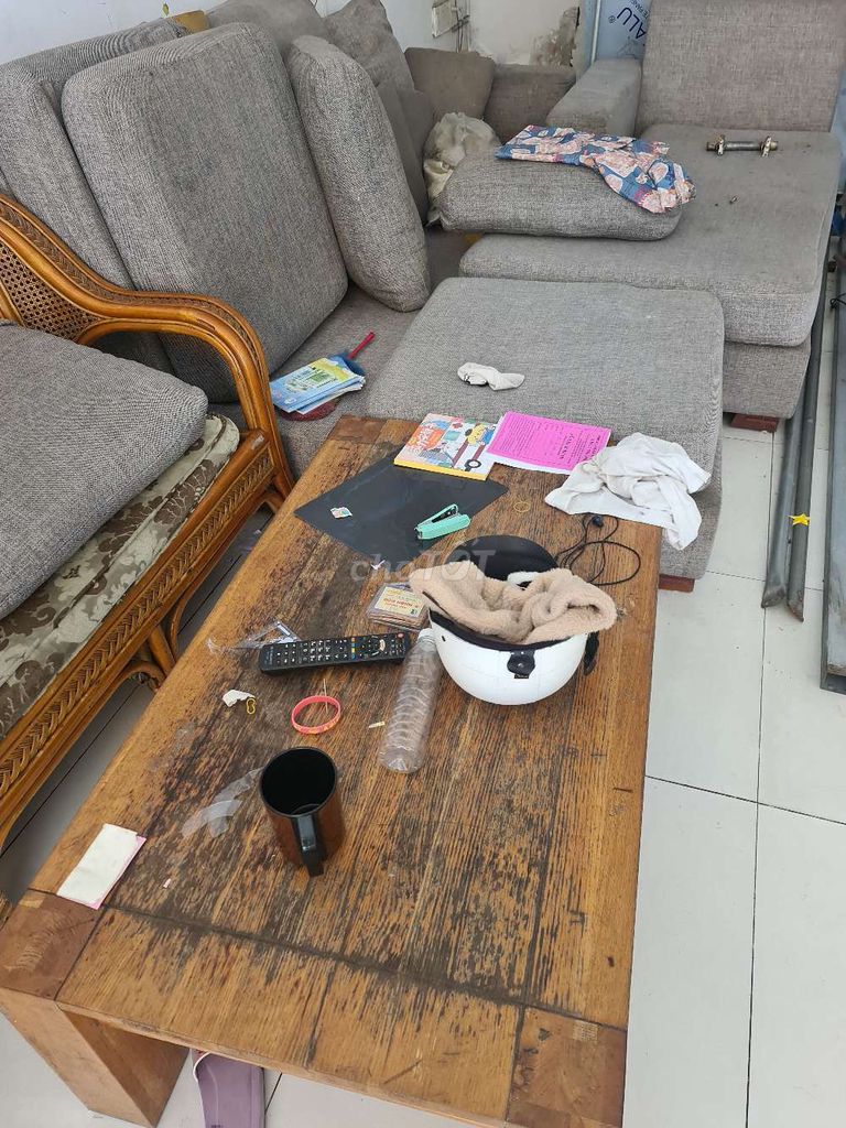 Bộ bàn ghế sofa Gỗ Vải Nâu Xám. Mua bán Bàn ghế tại Thị xã Bến Cát Bình Dương được đăng bởi Le AZ hình 1