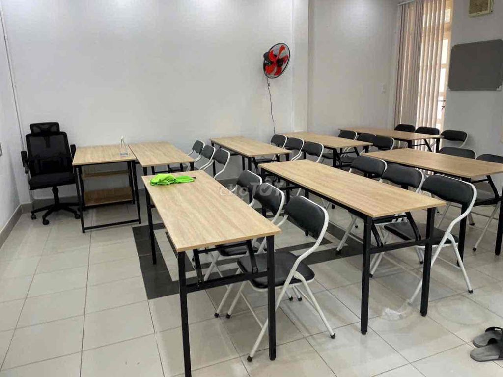 Bàn gấp gọn Gỗ MDF 1m2x60x75. Mua bán Bàn ghế tại Quận 6 Tp Hồ Chí Minh được đăng bởi Trần Võ Hoàng Linh hình 1