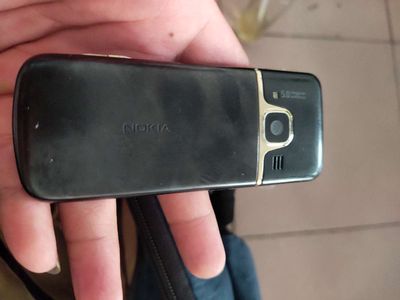 Nokia 6700 Đen