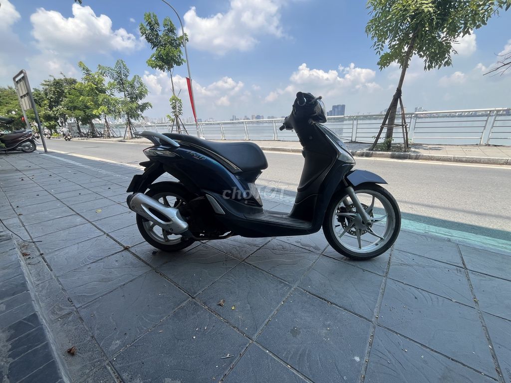 Bán xe Liberty ABS biển Hà Nội một chủ từ mới !. Mua bán Xe máy tại Quận Long Biên Hà Nội được đăng bởi Phạm Nguyễn Hoàng Đức hình 4