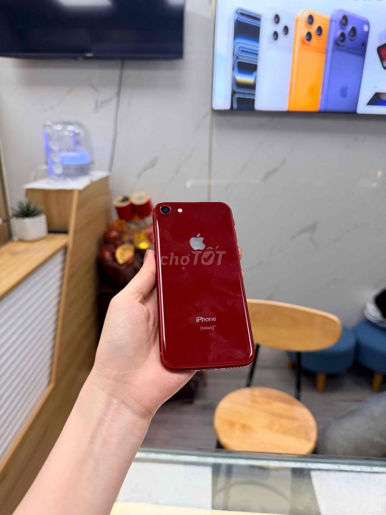 Apple iPhone SE 128GB Đỏ. Mua bán Điện thoại tại Quận Sơn Trà Đà Nẵng được đăng bởi Diễm Diễm hình 1