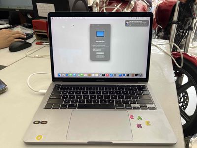 Cầm Đồ Th Lý Macbook Pro 2020, i5, Ram 8, Zin Đẹp.. Mua bán Laptop tại Quận Tân Bình Tp Hồ Chí Minh được đăng bởi Cầm Đồ Lê Cường