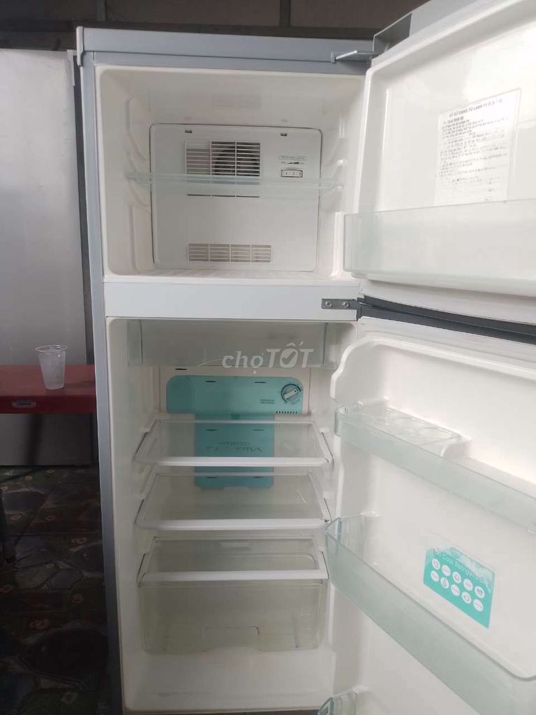 Tủ lạnh toshiba 140l