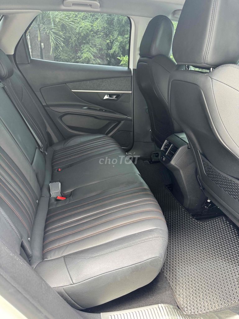 Peugeot 3008 moden 2022 chạy 11000km full option. Mua bán Ô tô tại Quận Bình Tân Tp Hồ Chí Minh được đăng bởi THẢO TRẦN hình 6