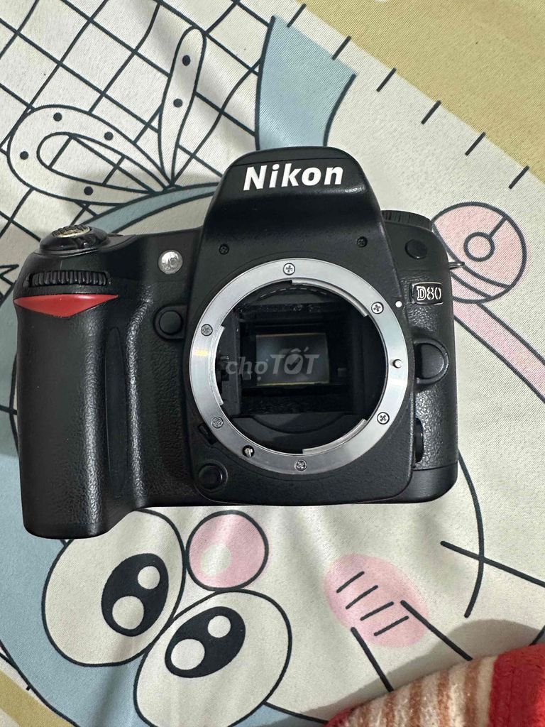 Máy ảnh Nikon D80 đen. Mua bán Máy ảnh, Máy quay tại Thành phố Biên Hòa Đồng Nai được đăng bởi Phạm Bằng hình 1