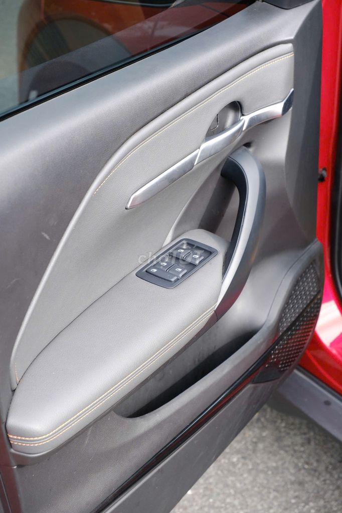 VinFast VF6 Plus 2025 - 11000 km. Mua bán Ô tô tại Quận 10 Tp Hồ Chí Minh được đăng bởi HYUNDAI MIỀN NAM hình 11