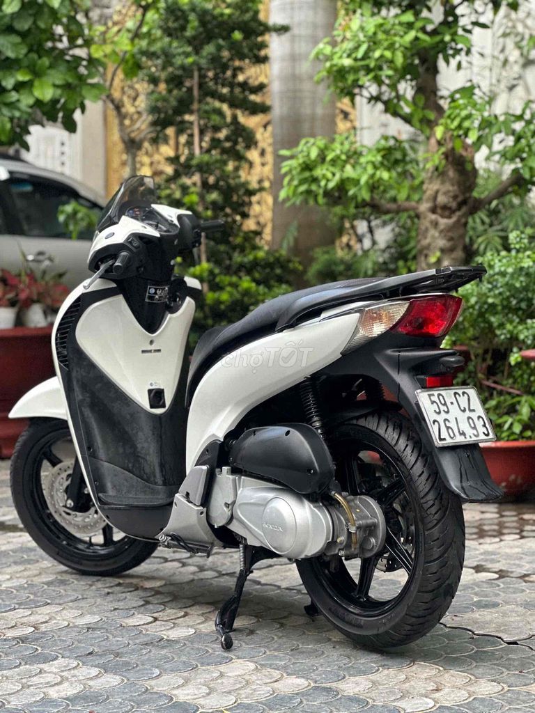 sh 125 nhập 3 cục bstp chính chủ. Mua bán Xe máy tại Quận 10 Tp Hồ Chí Minh được đăng bởi SANG HOÀNG  hình 12