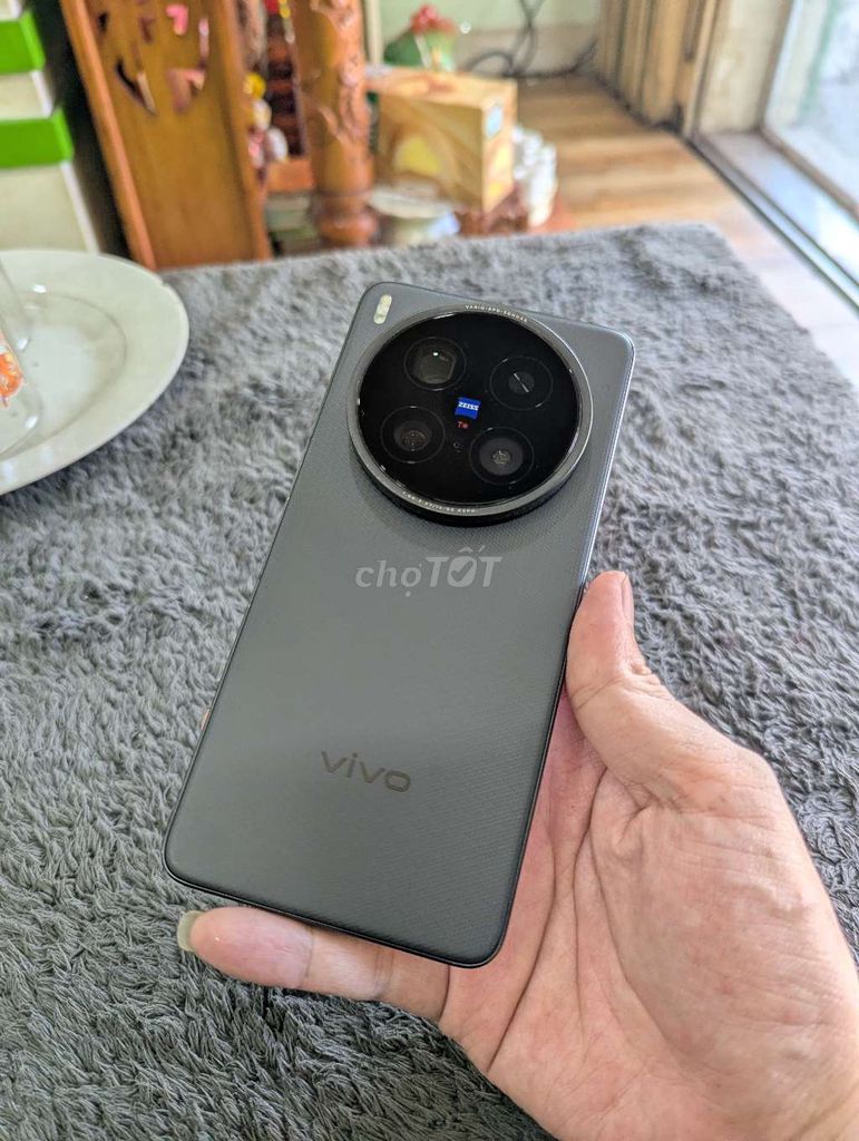 Vivo X200 Ultra 12GB/256GB Xám full rin pin 99. Mua bán Điện thoại tại Quận Hải Châu Đà Nẵng được đăng bởi thắng hình 1