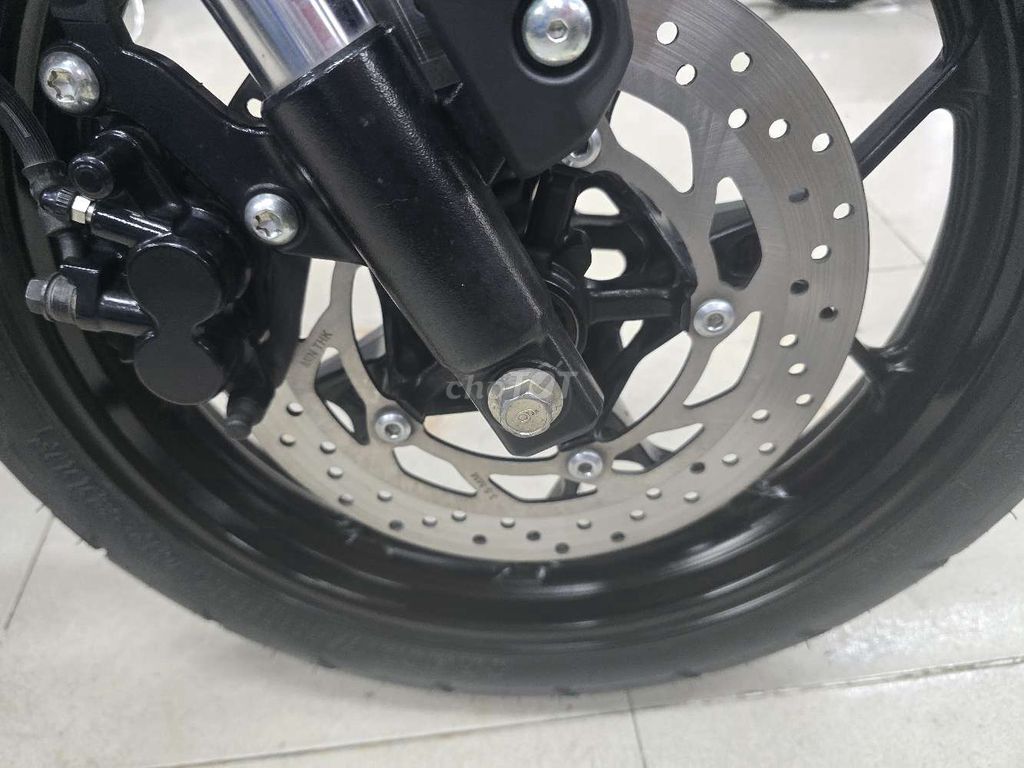 Yamaha XSR155 Siêu đẹp,1100km xe cực mới 99,99%. Mua bán Xe máy tại Quận Thanh Khê Đà Nẵng được đăng bởi Quý Moto Cycle 21 điện biên phủ Đà Nẵng hình 4