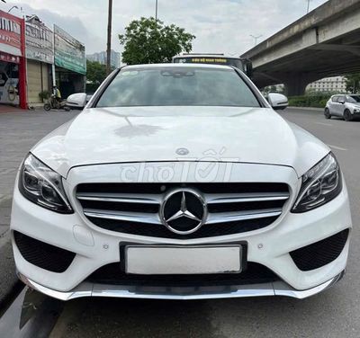 Mercedes C300 AMG 2017 Trắng 80000 km