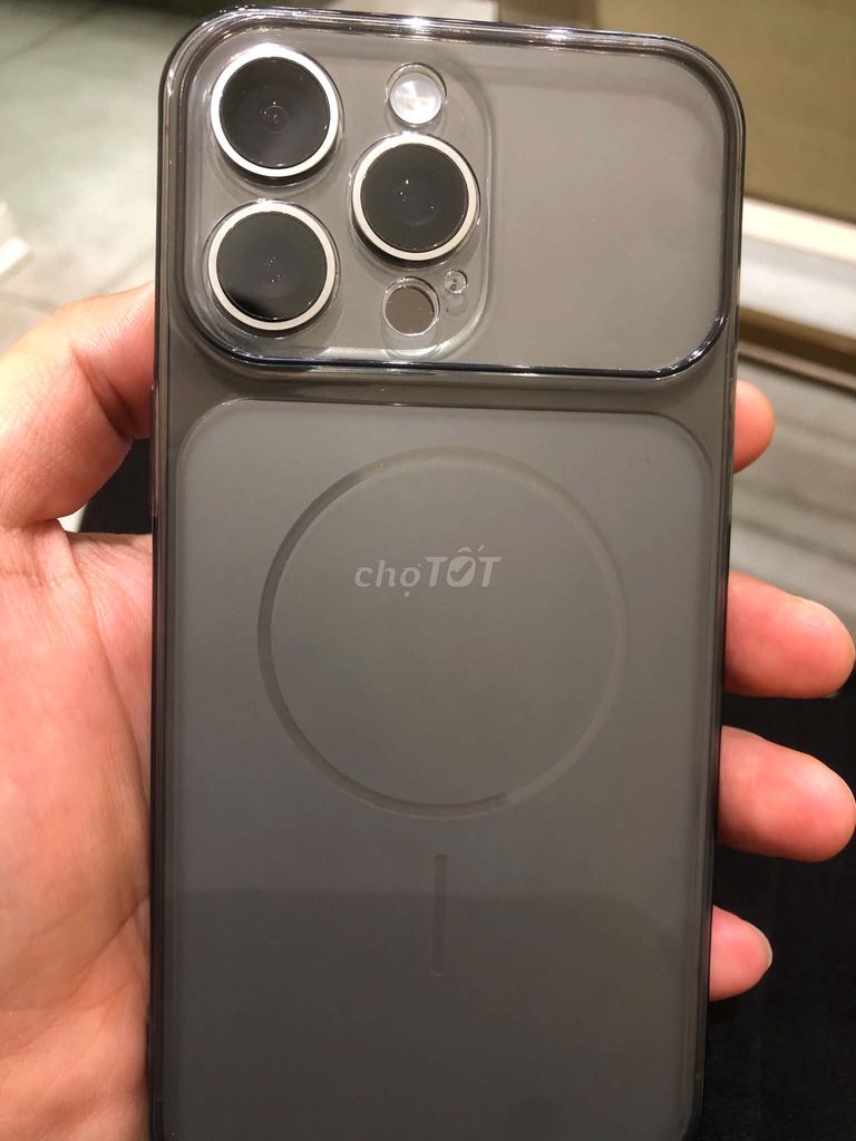 Apple iPhone 15 Pro Max 256GB Titan Mỹ. Mua bán Điện thoại tại Quận Ngô Quyền Hải Phòng được đăng bởi Man Vũ hình 1
